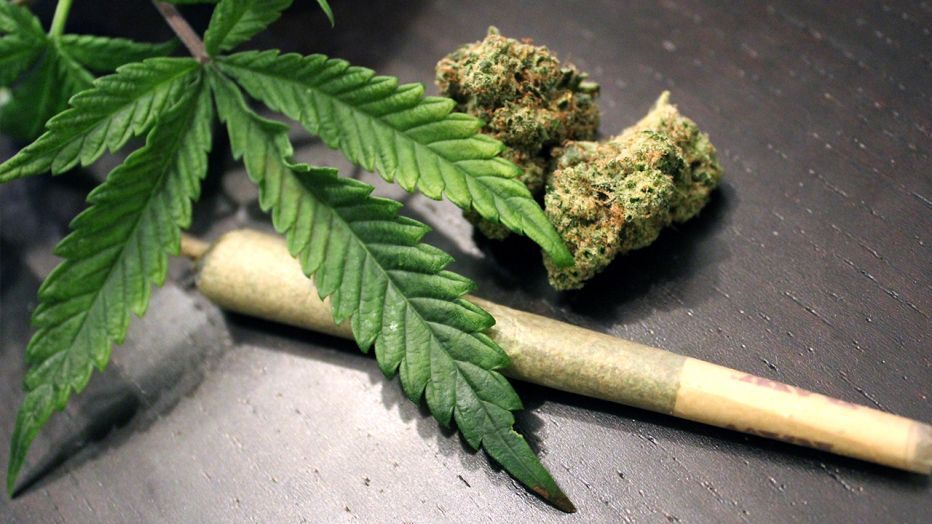 weed smoking